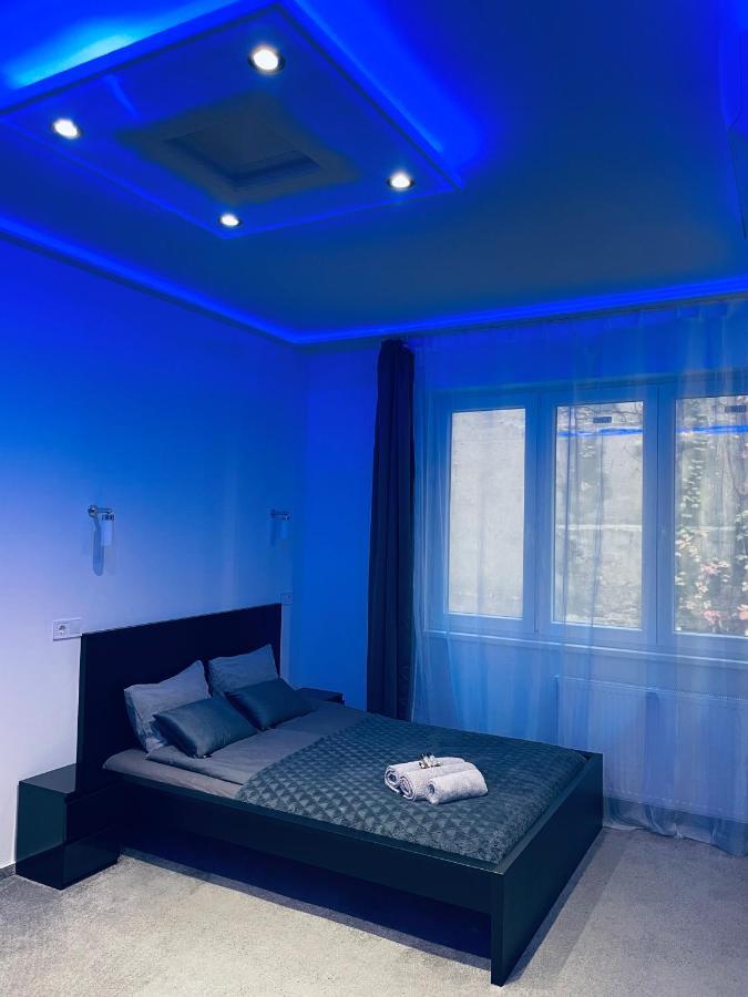 Luxury Suites Appartamento *